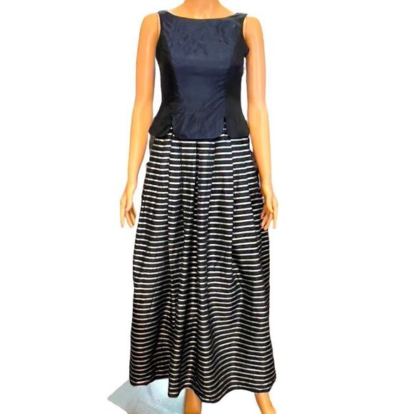 Nightway Navy & Stripe Long Evening Dress Sz S - Picture 1 of 16